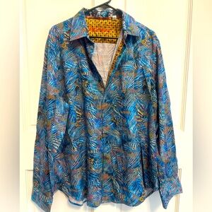 Men's Robert Graham long sleeve button up shirt. Great condition.